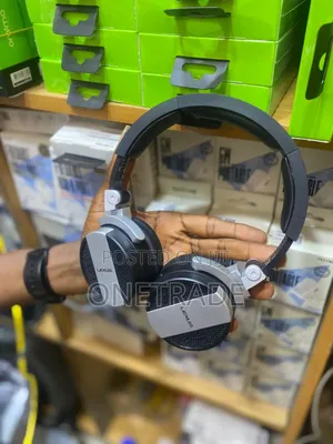 Generic Wireless Headphones