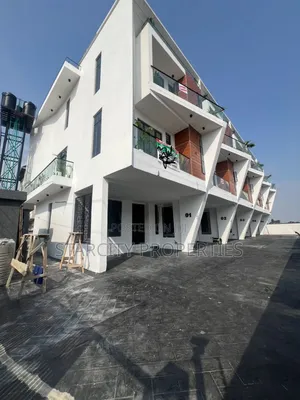 Furnished 4bdrm Townhouse/Terrace in Secured Estate, Ikate for sale