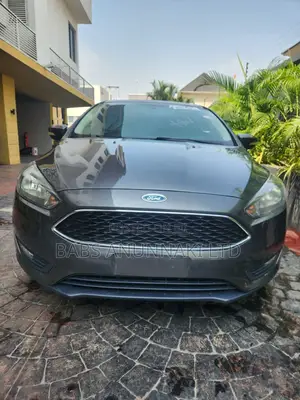 Ford Focus 2018 Gray