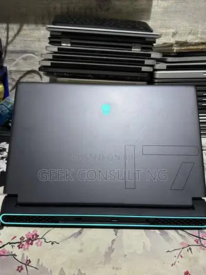 Laptop Dell Alienware M15 R4 16GB Intel Core i7 SSD 1T