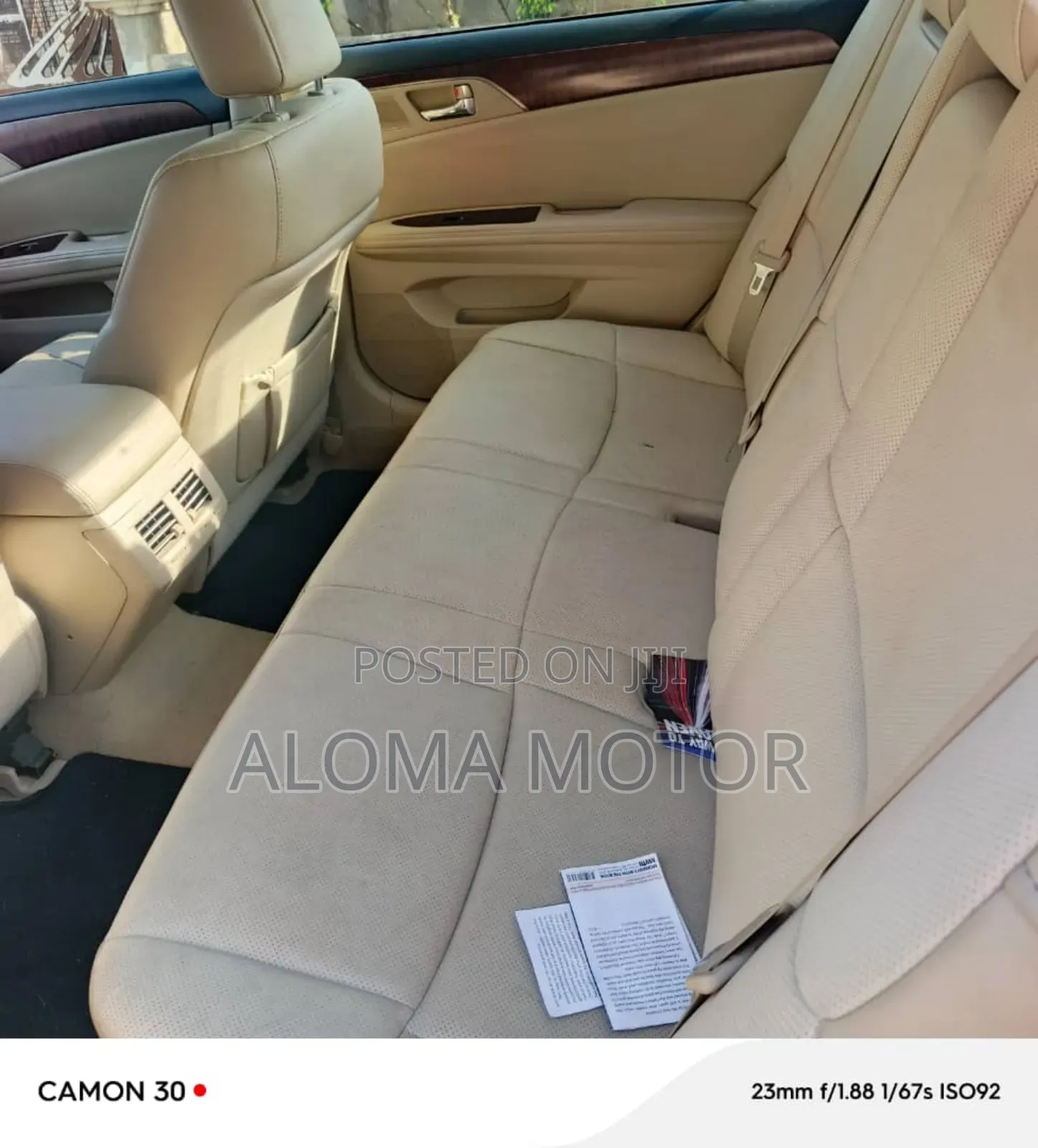 Toyota Avalon 2011 Green