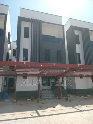 5bdrm Duplex in Asokoro for sale