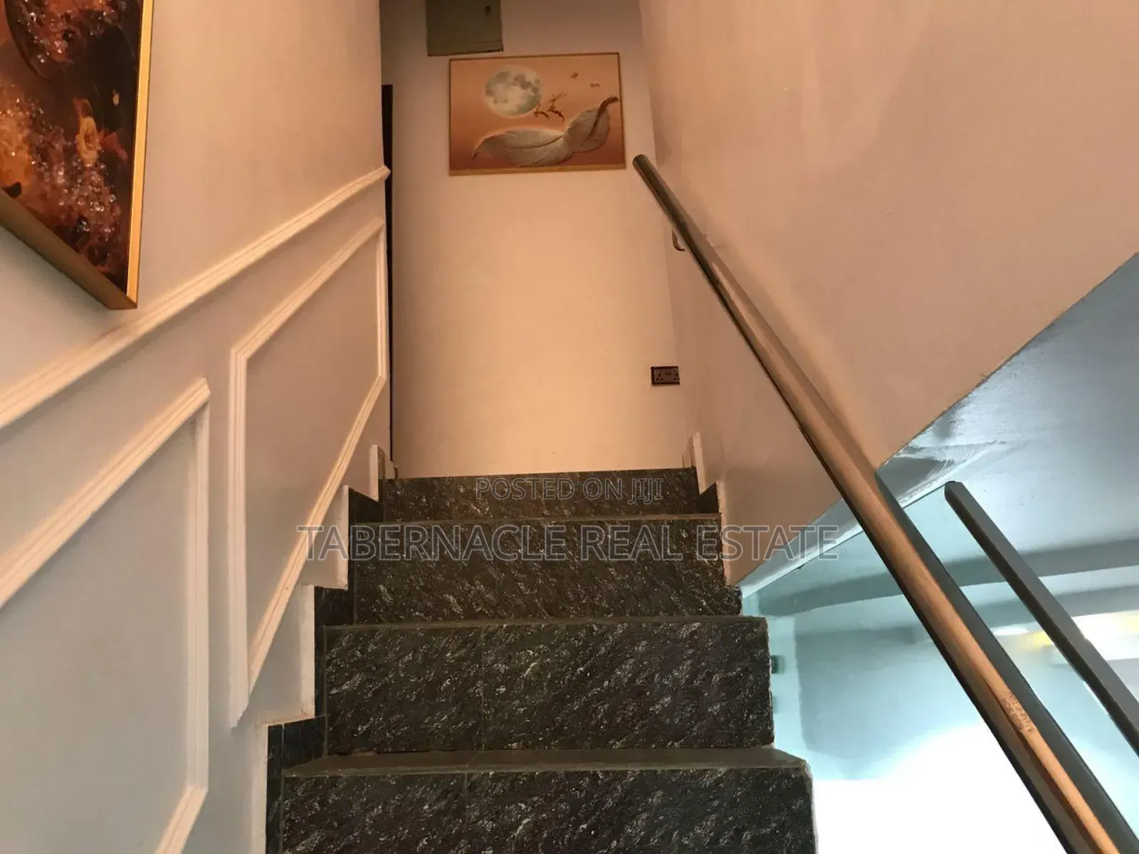 2 Bedroom Duplex