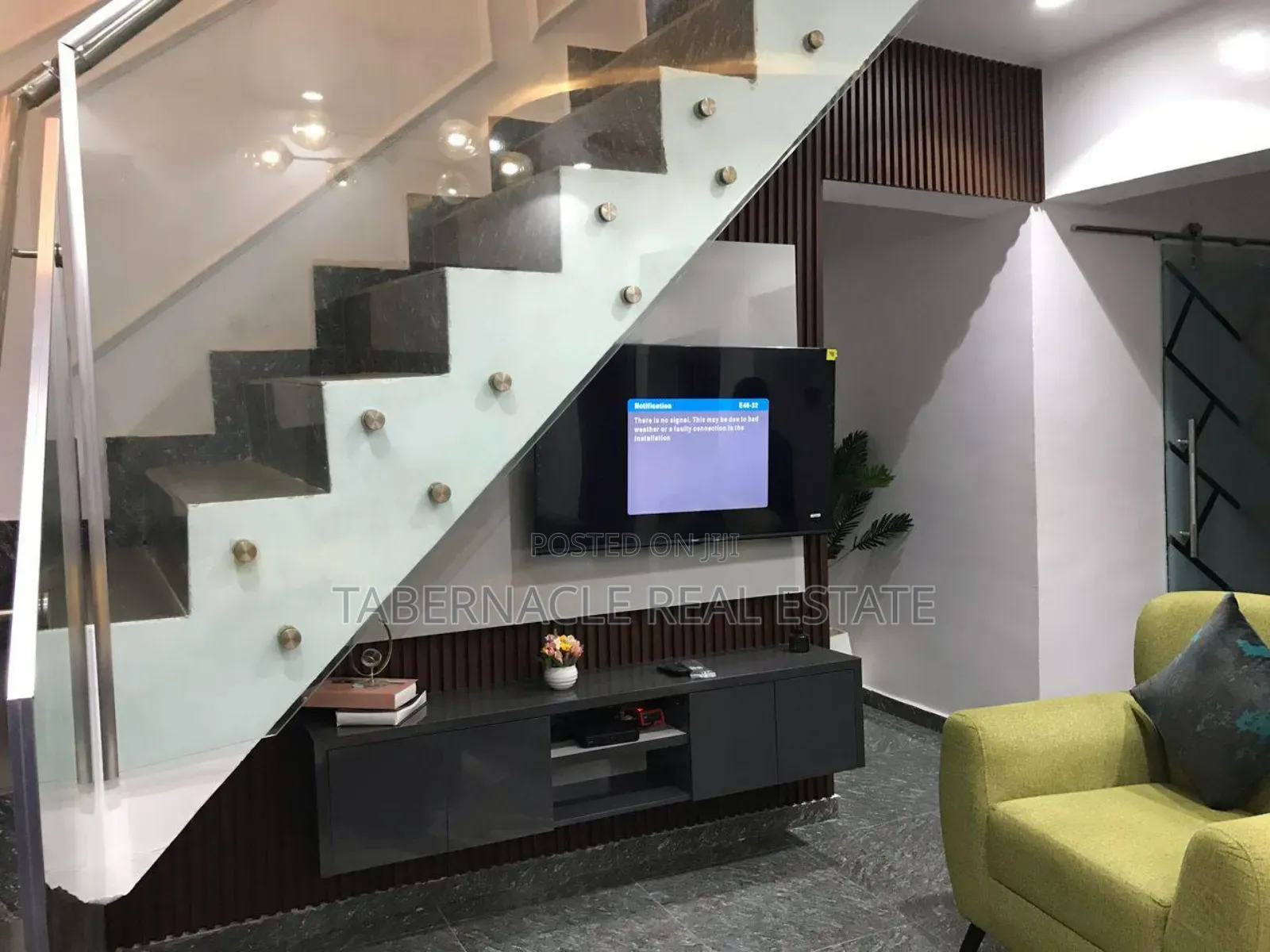 2 Bedroom Duplex