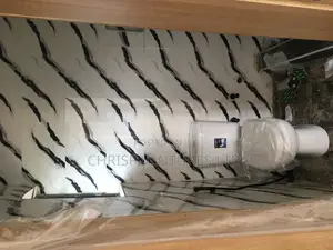 2bdrm Block of Flats in Yabatech Gra for sale