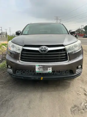 Toyota Highlander Limited V6 4x4 (3.5L 6cyl 6A) 2016 Gray