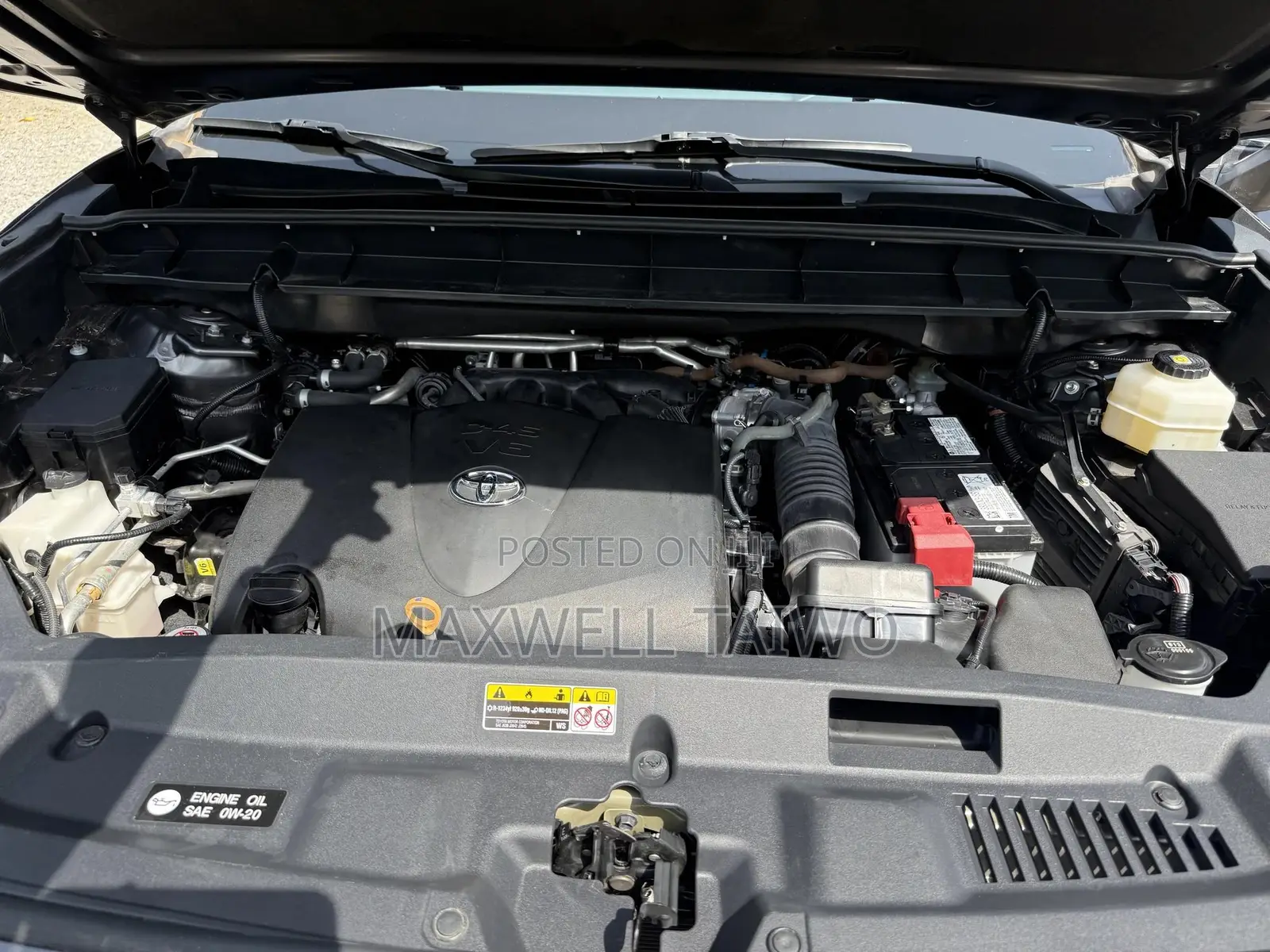 Toyota Highlander XLE 2021 Gray