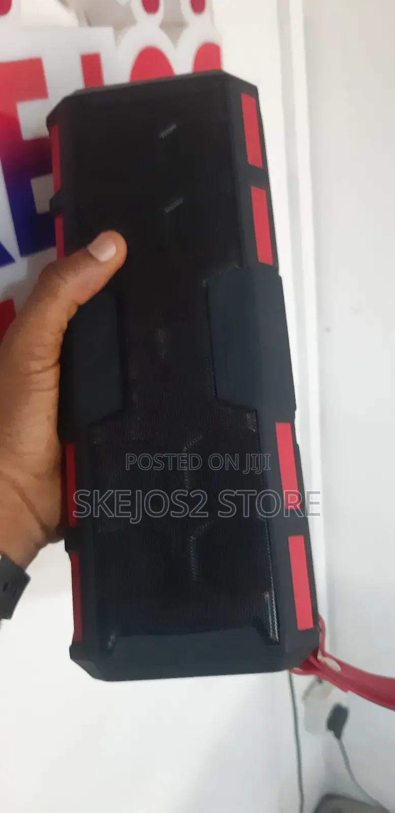 Mercury Sb044 Rugged Waterproof Bluetooth Speaker