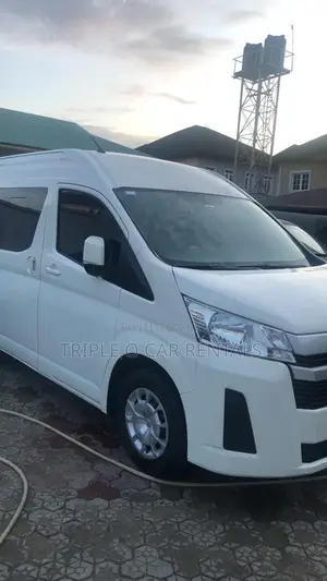 Executive Toyota Hiace Bus for Hire – Professional Drivers Included