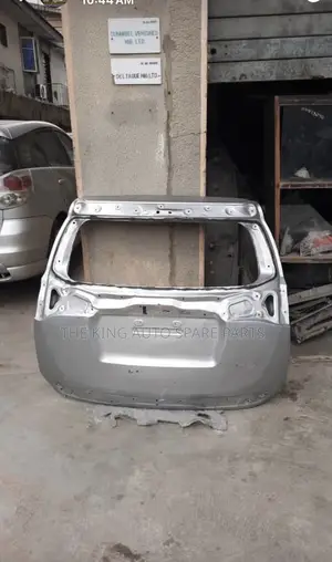 Toyota Rav4 Empty Booth 014 Model