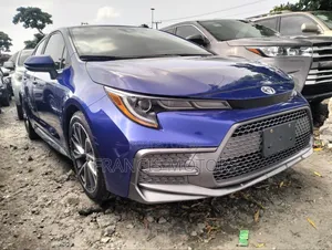 Toyota Corolla SE 2020 Blue