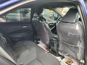 Toyota Corolla SE 2020 Blue