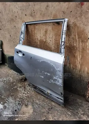 Toyota Highlander Back Right Empty Door 015 Model