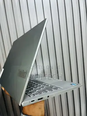 Laptop Lenovo ThinkBook 13s Gen 2 16GB Intel Core i7 SSD 512GB
