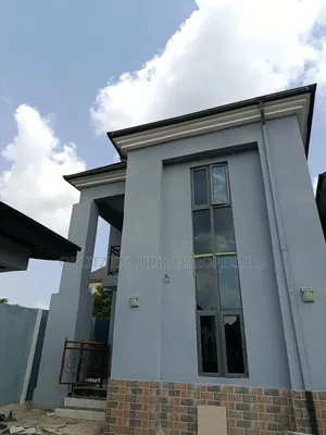 4bdrm Duplex in Owerri for rent