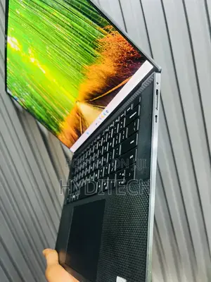Laptop Dell Precision 5550 16GB Intel Core i7 SSD 512GB