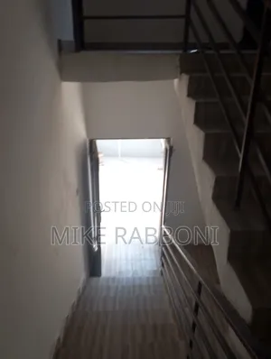 3bdrm Block of Flats in Premier Layout, Enugu for rent
