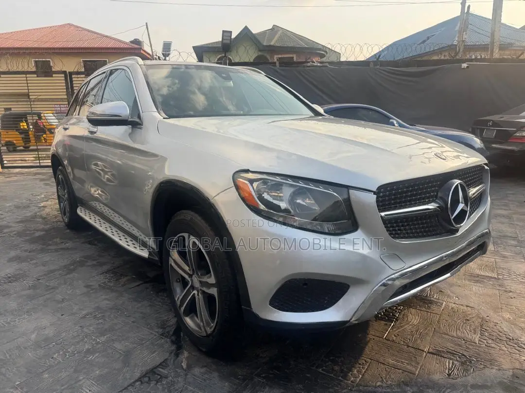Mercedes-Benz GLC-Class 2016 Silver