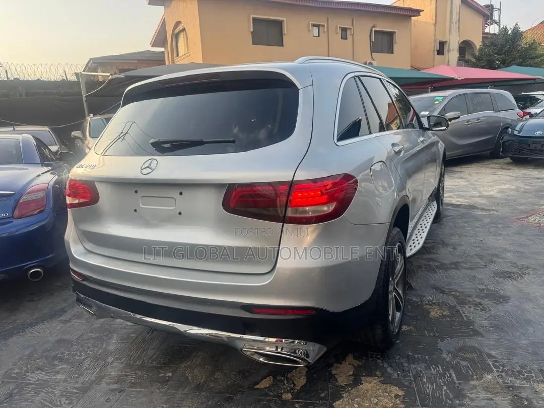 Mercedes-Benz GLC-Class 2016 Silver