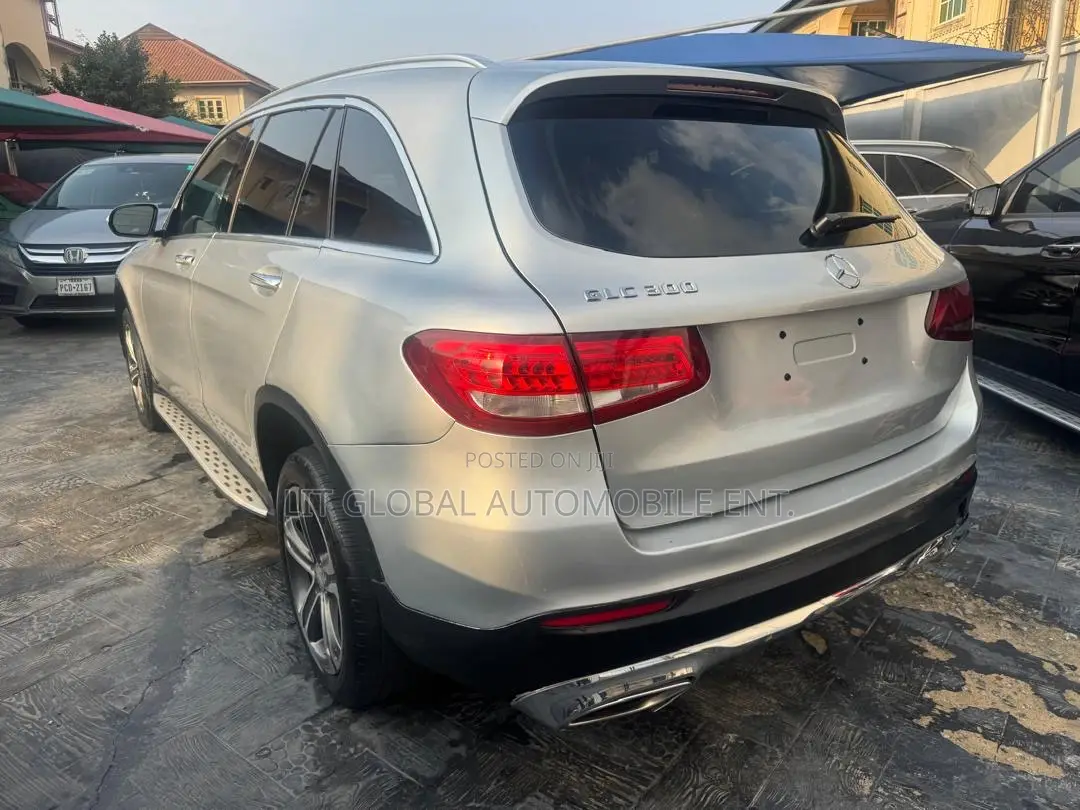 Mercedes-Benz GLC-Class 2016 Silver