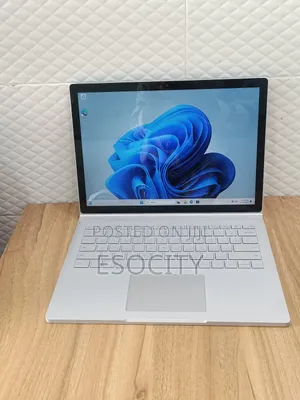 Laptop Microsoft Surface Book 2 16GB Intel Core I7 SSD 1T