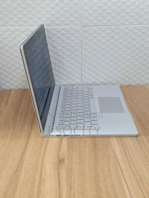 Laptop Microsoft Surface Book 2 16GB Intel Core I7 SSD 1T