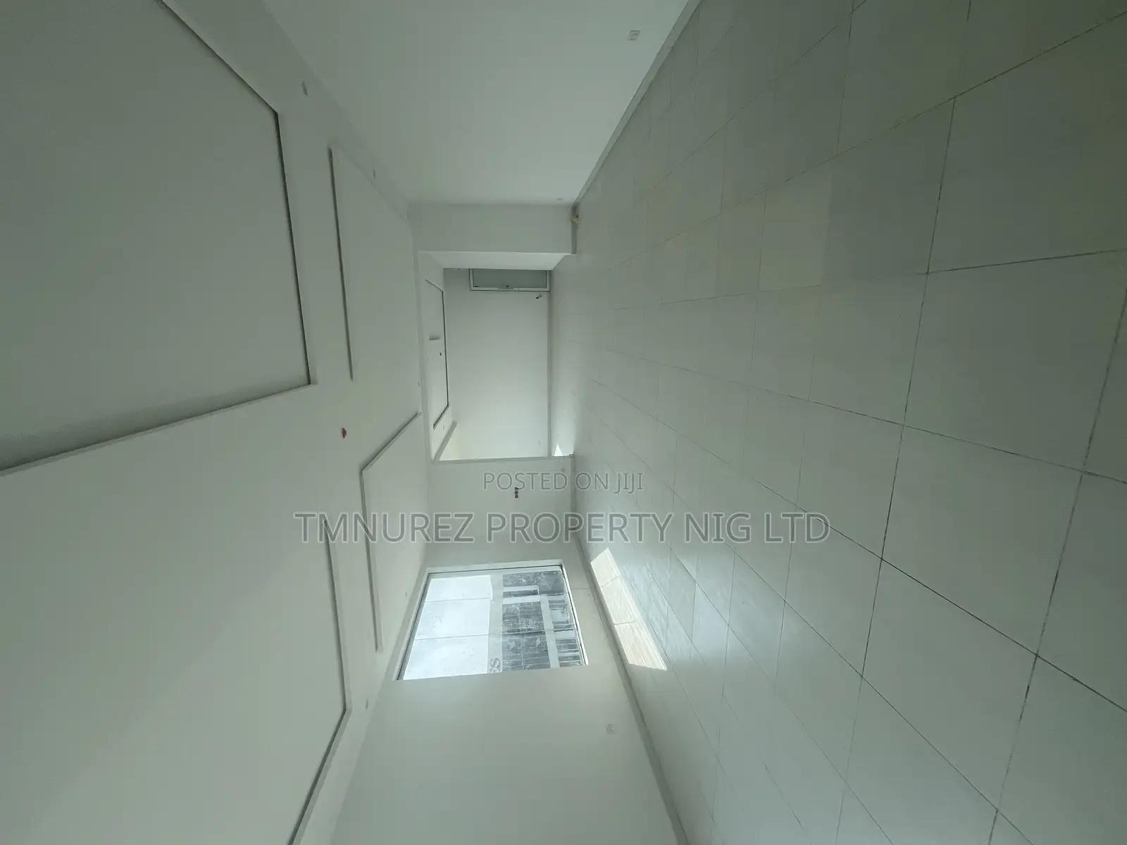 Multipurpose Showroom