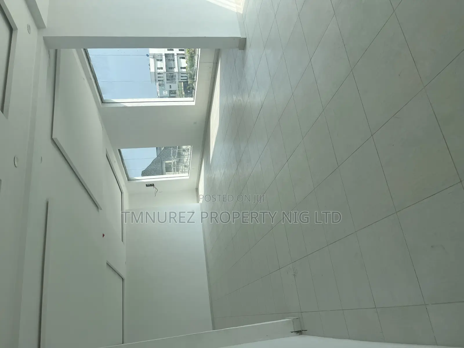 Multipurpose Showroom