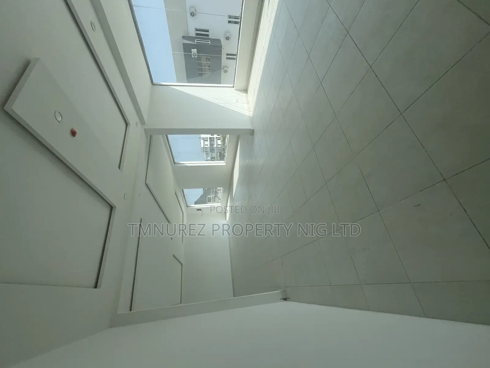 Multipurpose Showroom