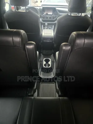 Toyota Highlander XSE 2022 Gray