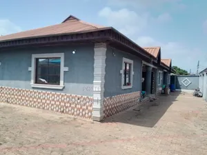 Furnished 5bdrm Bungalow in Omitoro, Ijede / Ikorodu for sale