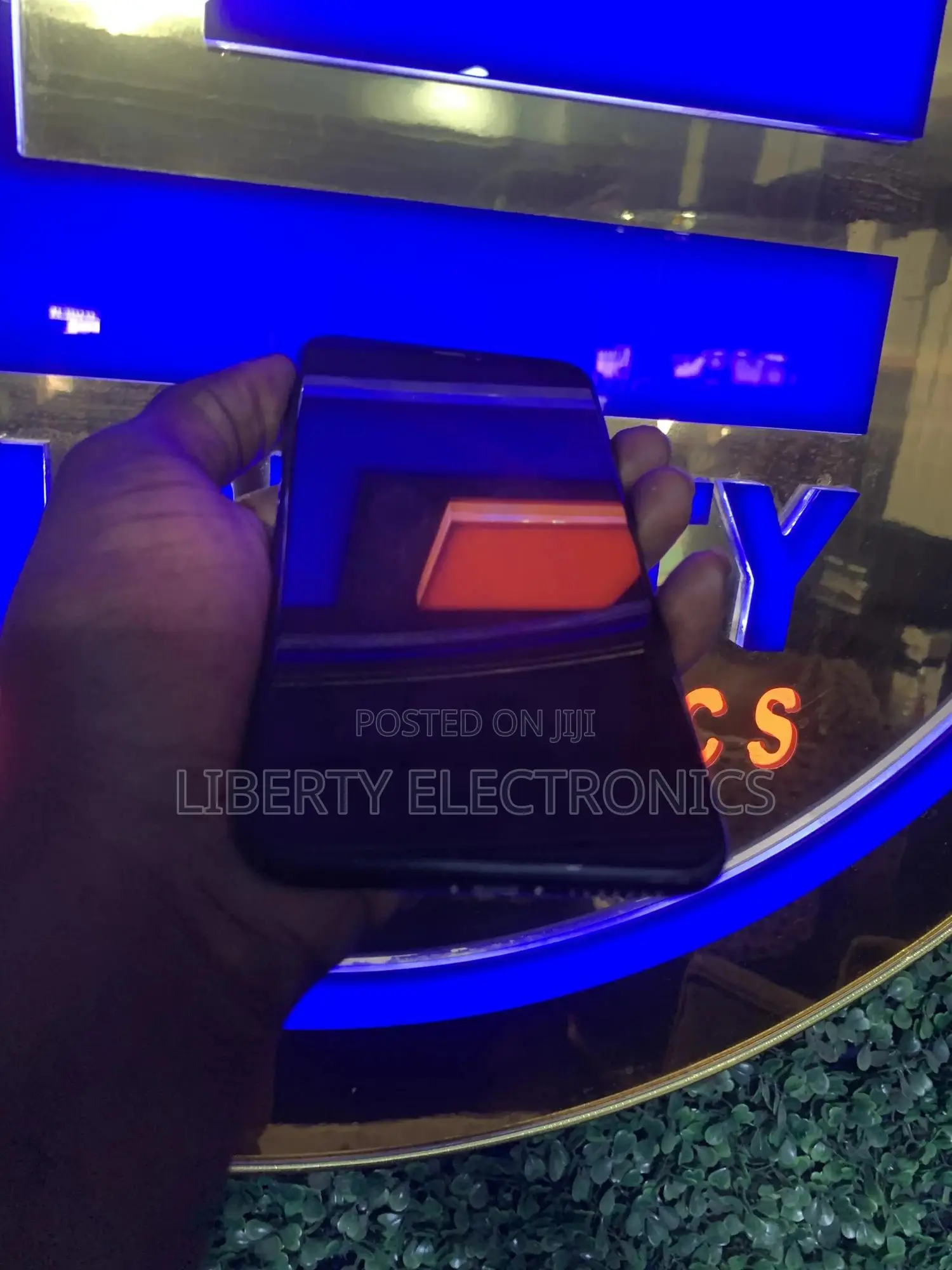Apple iPhone XS Max 64 GB Black