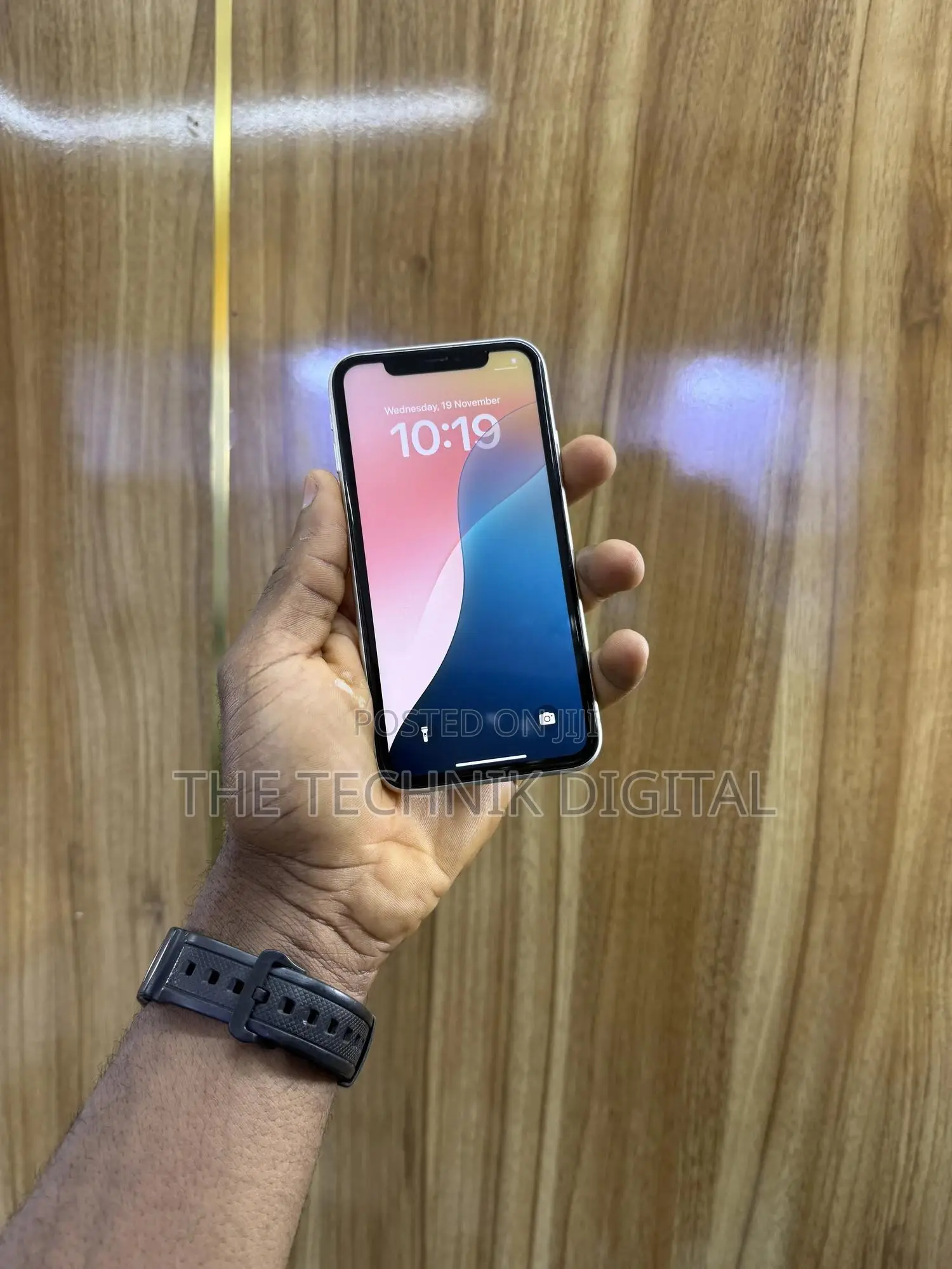 Apple iPhone 11 64 GB White
