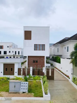 5bdrm Duplex in Pinnock Beach Estate, Lekki Phase 1 for sale