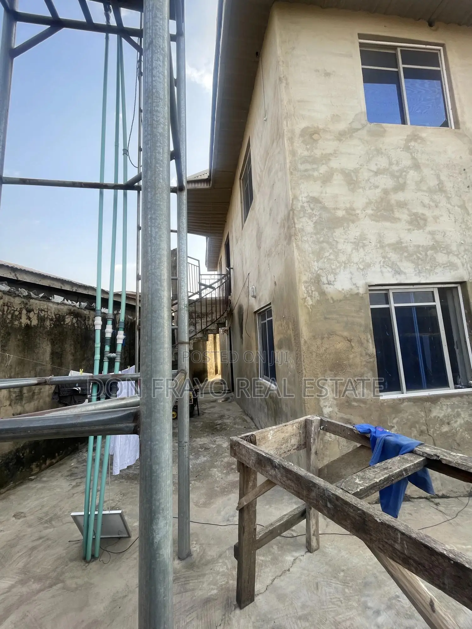 12bdrm Apartment in Sango / Poly, Ibadan Polytechnic/University
