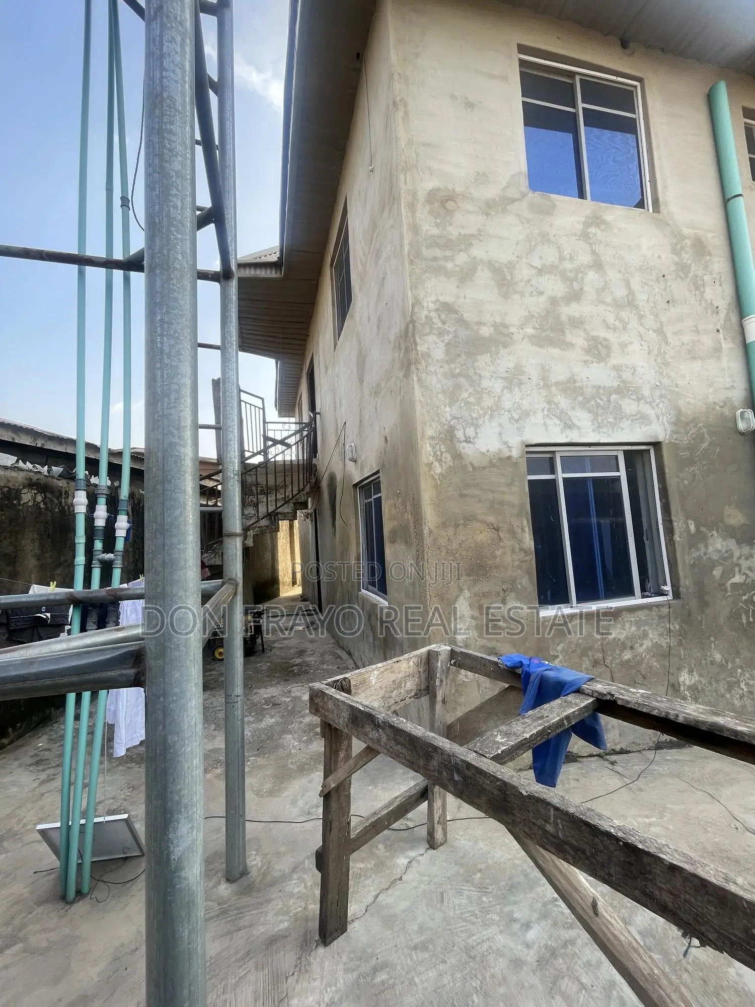 12bdrm Apartment in Sango / Poly, Ibadan Polytechnic/University