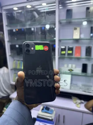 Apple iPhone 11 64 GB Black