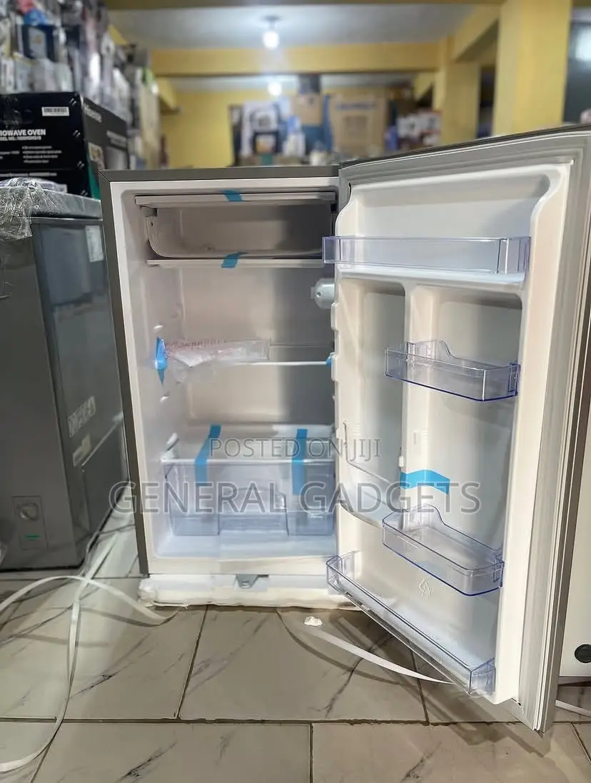 Bruhm 93liters Refrigerator With Mini Freezer