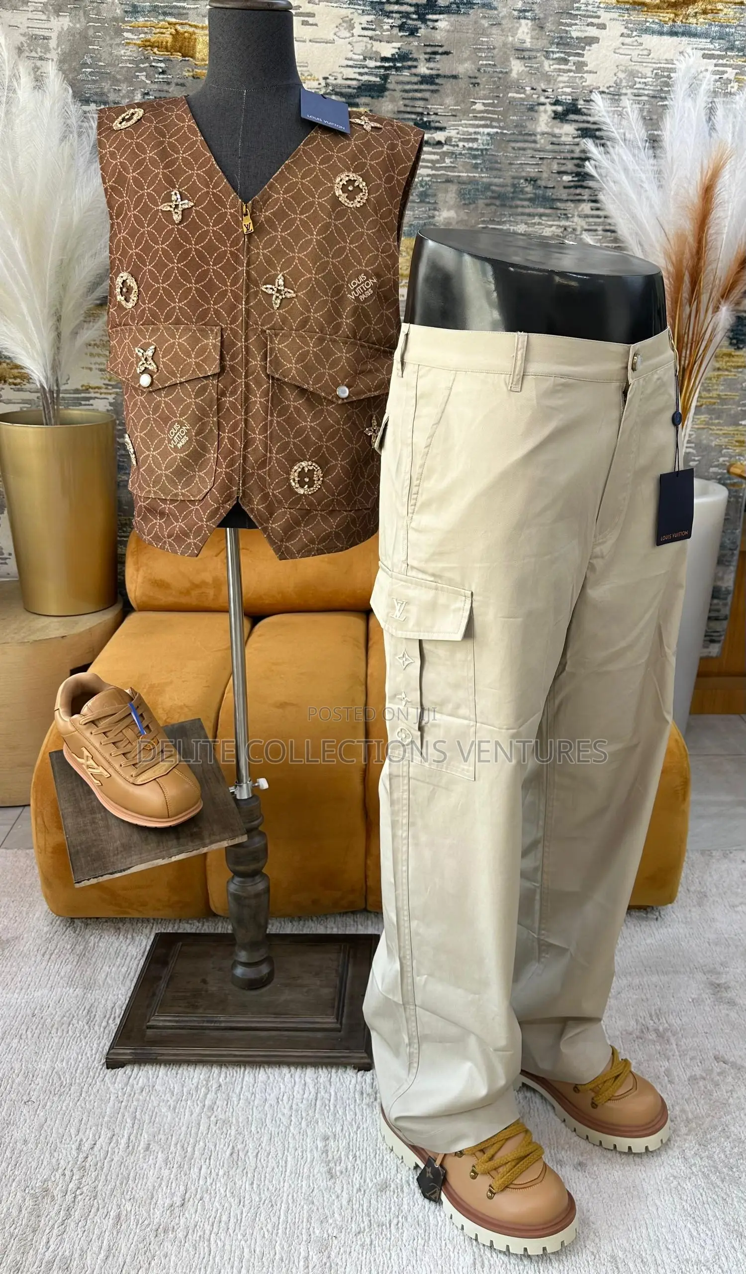 *Original Louis Vuitton Jacket Available in Store  M —— XXL