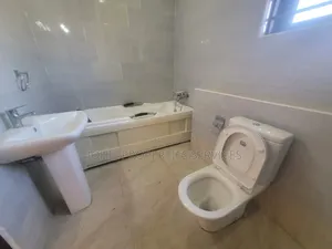 4bdrm Duplex in Maitama for rent