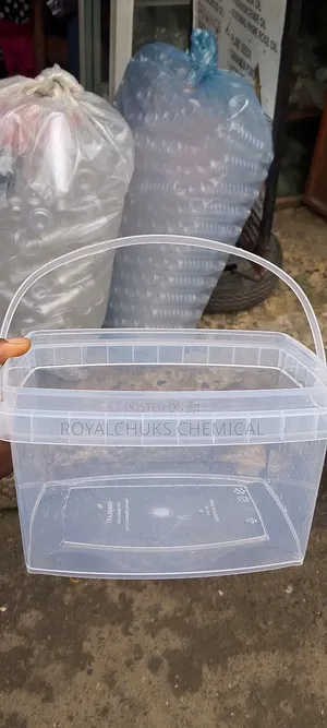 3 Litre Transparent Bucket