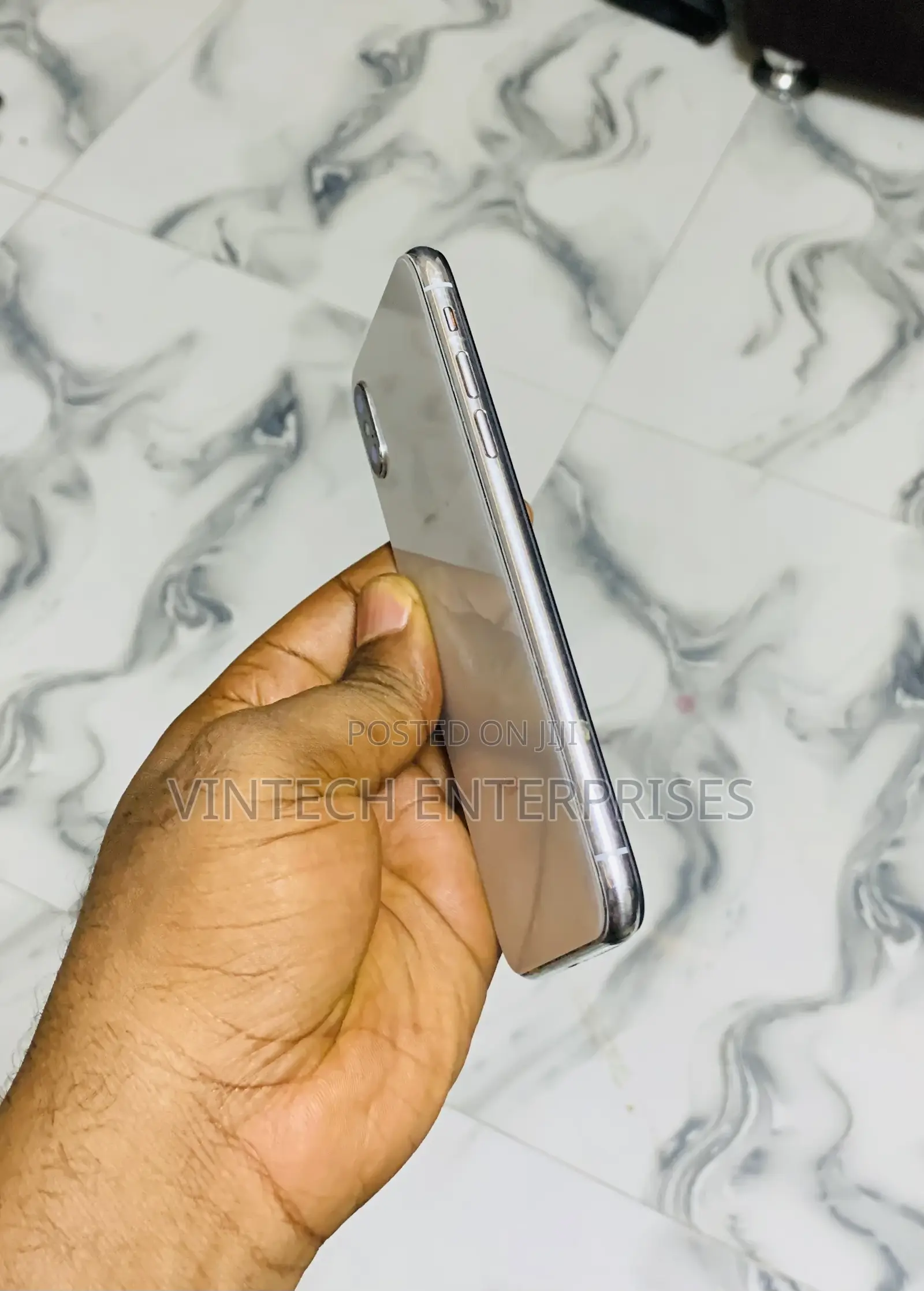 Apple iPhone X 64 GB Silver