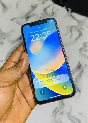 Apple iPhone X 64 GB Silver