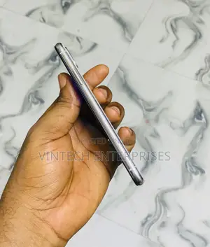 Apple iPhone X 64 GB Silver