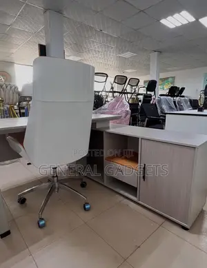 Executive Office Table With Extension