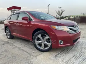 Toyota Venza AWD 2010 Red