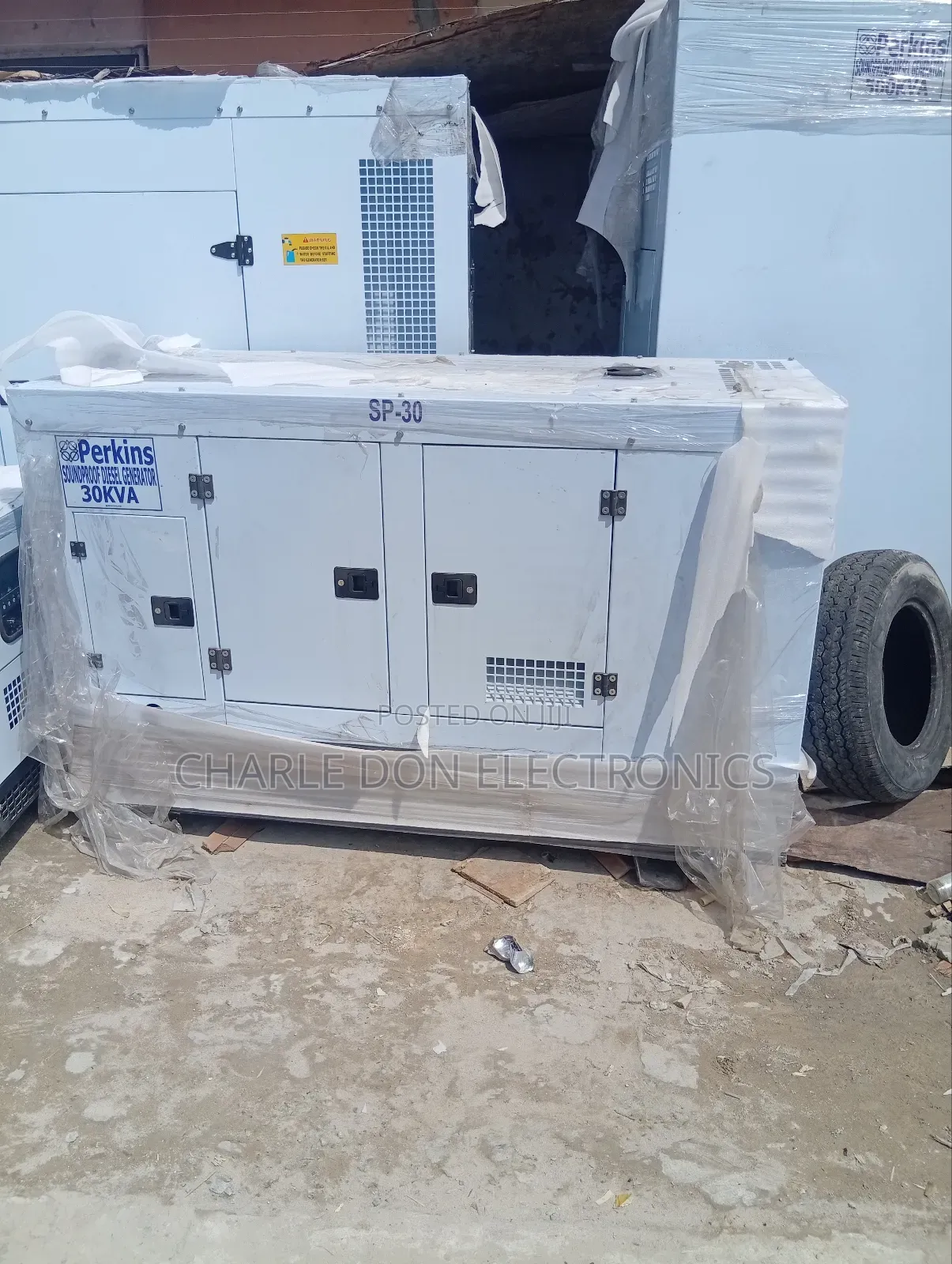 Original Perkins 30kva Soundproof Generator
