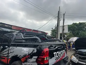 Rolling Cover With Rugged Trd