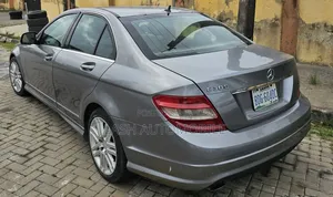 Mercedes-Benz C300 2010 Gray