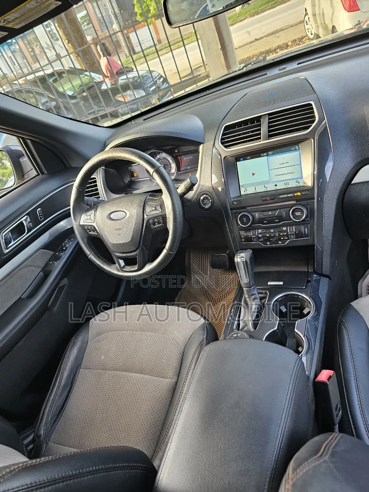 Ford Explorer 2018 Gray